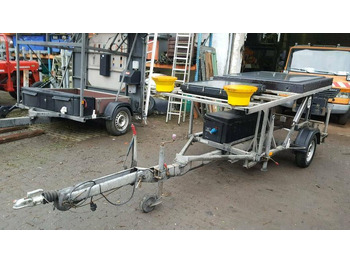 Remolque Nissen VLT Verkehrsleitanhänger LED Verkehrssicherungsanhänger: foto 3 Remolque Nissen VLT Verkehrsleitanhänger LED Verkehrssicherungsanhänger: foto 3