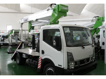 Camión con plataforma elevadora NISSAN