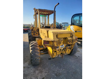 Carretilla elevadora diésel JCB 930: foto 2