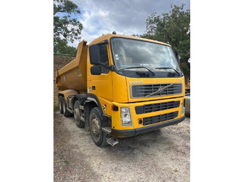 Camión volquete VOLVO FM 400