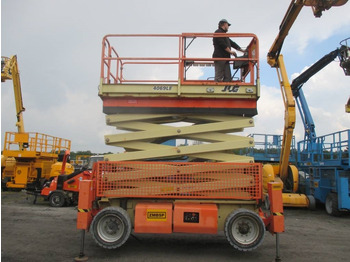 Plataforma de tijeras JLG