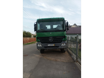 Camión volquete MERCEDES-BENZ Actros