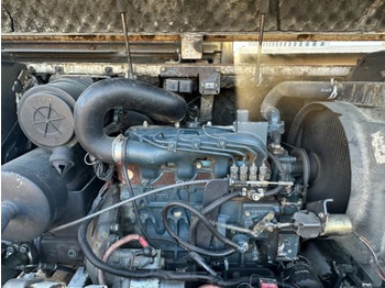 Miniexcavadora Bobcat 337 de 5T à 12 500 € HT: foto 3