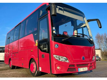 Autobús suburbano TEMSA