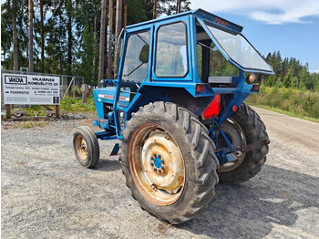 Tractor FORD 5000 traktori alkuperäiskuntoinen, Hara hytillä ja paljon hydrauliikkaa, katso video!: foto 2