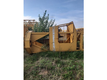 Grúa torre LIEBHERR