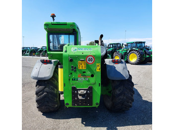 Manipulador telescópico MERLO