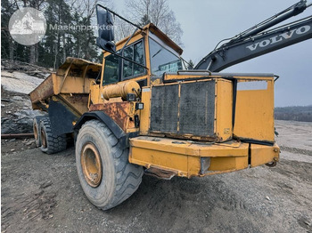 Dúmper articulado VOLVO A25C