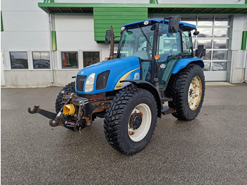 Tractor NEW HOLLAND T5050