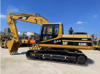 Excavadora de cadenas CATERPILLAR 320BL