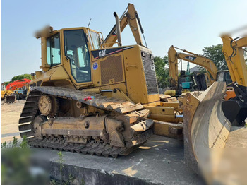 Bulldozer CATERPILLAR D5N: foto 3