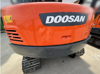 Miniexcavadora DOOSAN DH55: foto 5