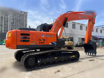 Excavadora de cadenas HITACHI ZX200: foto 2