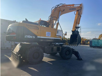 Excavadora de ruedas HYUNDAI ROBEX 210W-9: foto 2 Excavadora de ruedas HYUNDAI ROBEX 210W-9: foto 2