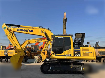 Excavadora de cadenas KOMATSU PC200-8