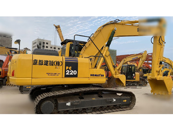 Excavadora de cadenas KOMATSU PC220-8