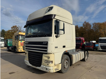 Cabeza tractora DAF XF 105 460
