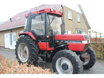 Tractor CASE IH
