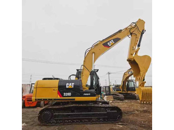 Excavadora CATERPILLAR 320D