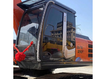 Excavadora de cadenas HITACHI ZX200