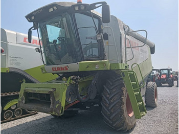 Cosechadora de granos CLAAS Lexion 570