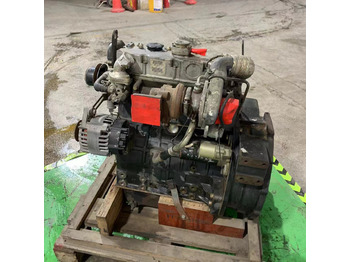 Motor para Minicargadora CATERPILLAR 3024C: foto 2