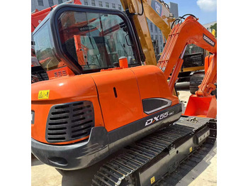Excavadora DOOSAN DX55