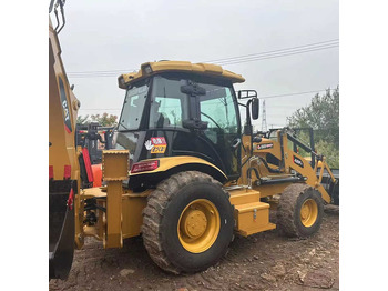 Retroexcavadora CATERPILLAR