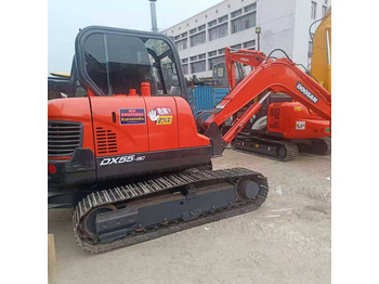 Excavadora de cadenas DOOSAN DX55