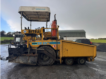 Pavimentadora de asfalto BITELLI