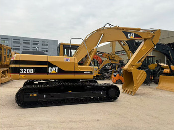 Excavadora de cadenas CATERPILLAR 320B: foto 3