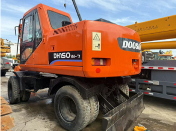Excavadora de ruedas DOOSAN DH150W-7