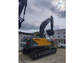 Excavadora de cadenas HYUNDAI
