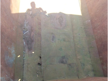 Contenedor de gancho CONTAINER SCARRABILE USATO A CIELO APERTO: foto 5 Contenedor de gancho CONTAINER SCARRABILE USATO A CIELO APERTO: foto 5