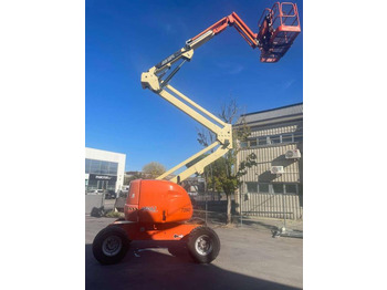 Plataforma articulada JLG