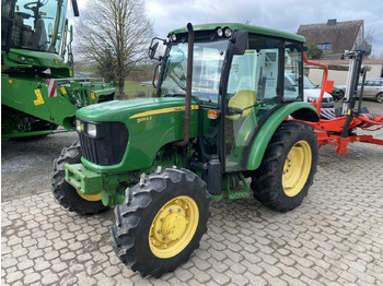 Tractor John Deere 5055E: foto 2 Tractor John Deere 5055E: foto 2