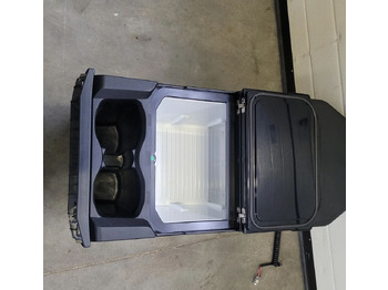 Carrocería y exterior para Camión LODÓWKA DAF XG XF NM. ORYGINAŁ SPRAWNA CHWALIM116: foto 2