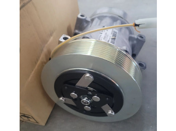 Pieza de aire acondicionado para Camión nuevo POMPA KLIMATYZACJI RENAULT RANGE T GAMA ORYGINAŁ NOWA CHWALIM116 7482492298: foto 4 Pieza de aire acondicionado para Camión nuevo POMPA KLIMATYZACJI RENAULT RANGE T GAMA ORYGINAŁ NOWA CHWALIM116 7482492298: foto 4