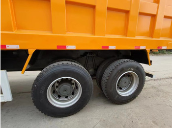 Camión volquete SINOTRUK HOWO 371 8X4 CLICK HERE FOR DISCOUNT: foto 4 Camión volquete SINOTRUK HOWO 371 8X4 CLICK HERE FOR DISCOUNT: foto 4