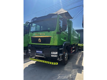 Camión SINOTRUK HOWO
