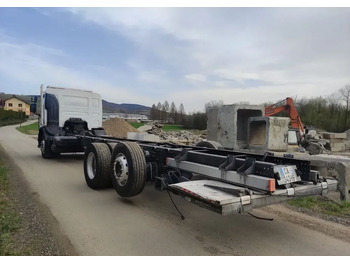 Camión chasis Renault Premium 26.380 Dxi  6x2 rama do zabudowy: foto 4 Camión chasis Renault Premium 26.380 Dxi  6x2 rama do zabudowy: foto 4