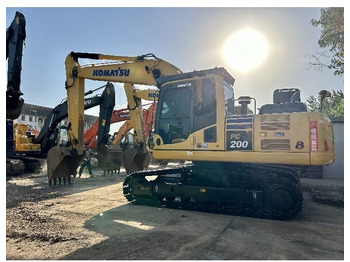 Excavadora de cadenas KOMATSU PC200-8