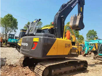 Excavadora de cadenas VOLVO EC140