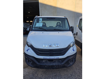 Camión chasis IVECO Daily 35s14