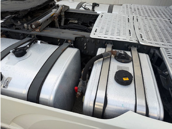 Cabeza tractora DAF XF 530 Vollausstattung Vollluft 2l-Hydraulik: foto 5 Cabeza tractora DAF XF 530 Vollausstattung Vollluft 2l-Hydraulik: foto 5