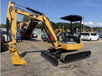 Miniexcavadora CATERPILLAR 303.5