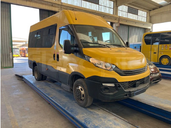 Autobús escolar IVECO Daily