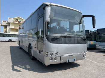 Autobús suburbano TEMSA