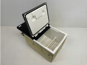 Cabina e interior para Camión LODÓWKA CHŁODZIARKA MAN TGX EURO 6 81639106109: foto 2