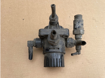 Válvula de freno para Camión ZAWÓR HAMULCA RĘCZNEGO WABCO MAN TGX TGA TGS 81521166075: foto 4 Válvula de freno para Camión ZAWÓR HAMULCA RĘCZNEGO WABCO MAN TGX TGA TGS 81521166075: foto 4